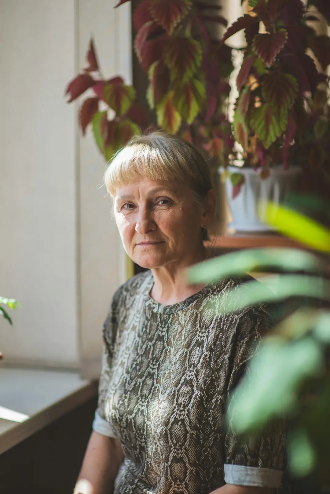 Beleza como presença: o que os 80 anos de Maria Bethânia me ensinaram
