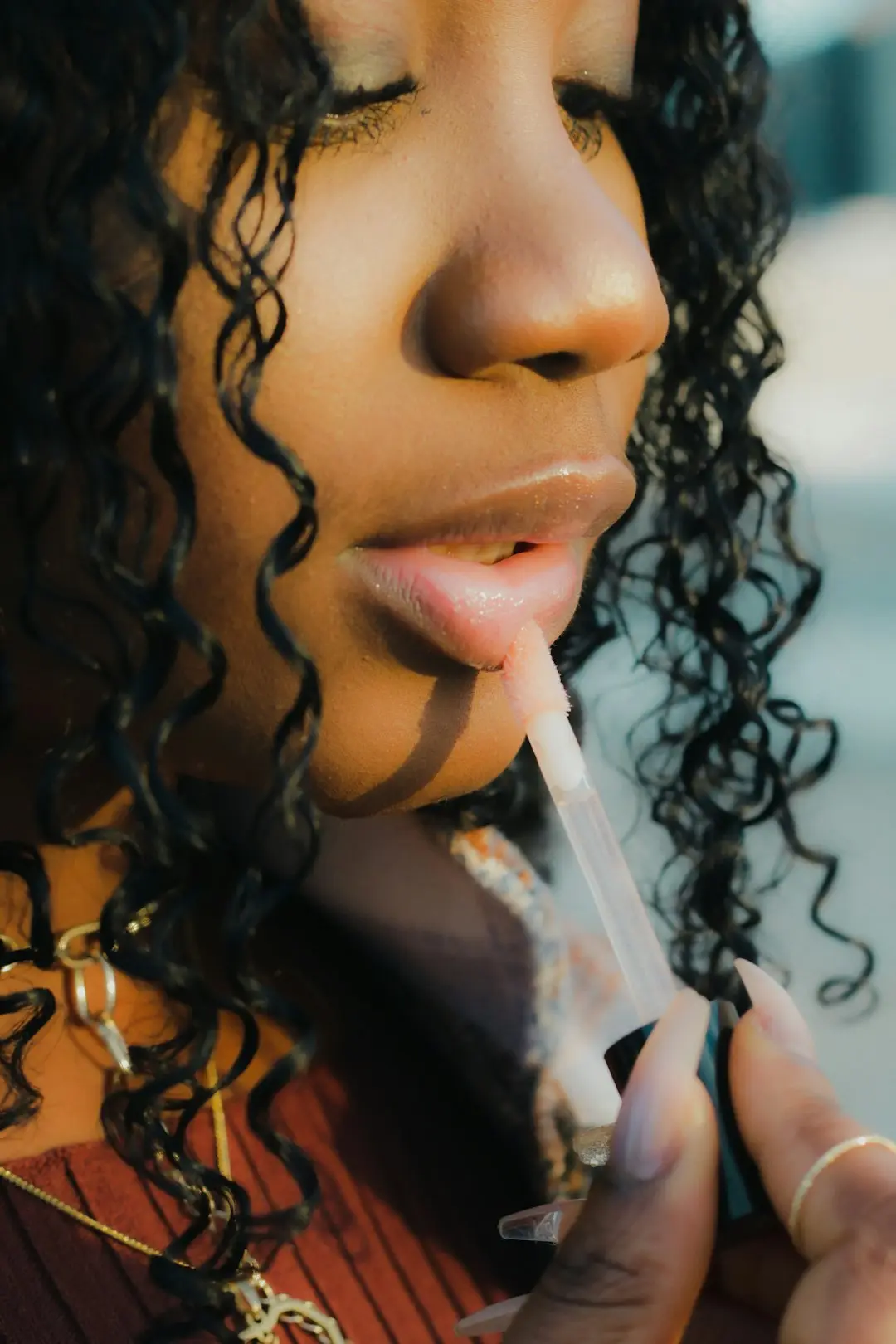 Carmed vale a pena? O hidratante labial que virou febre
