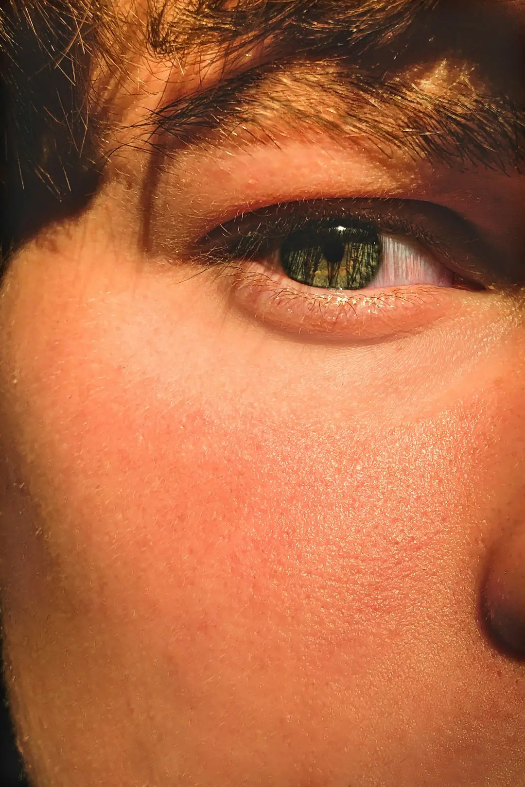 Maquiagem que respira: o esfumado que perdoa o erro