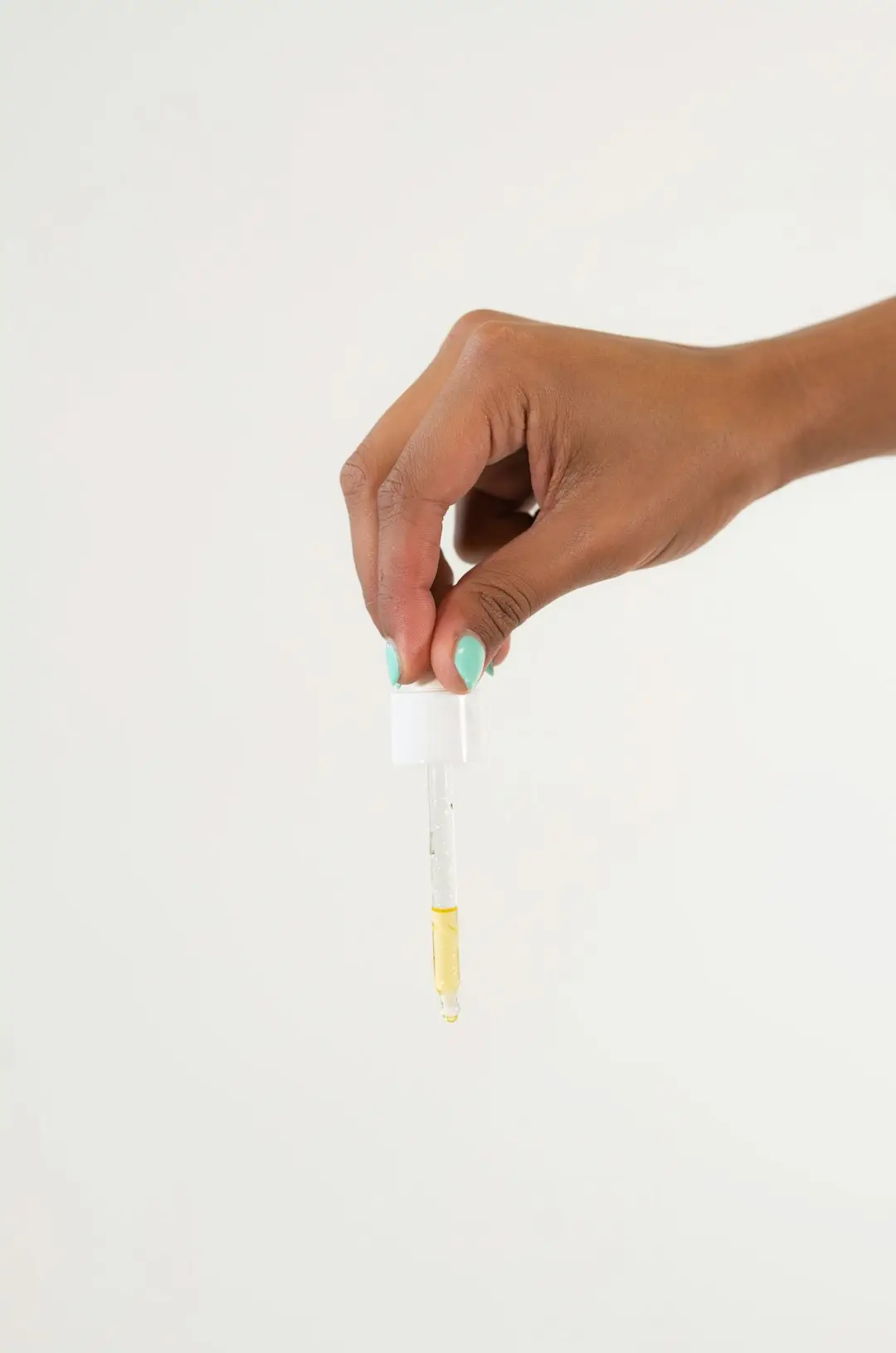 Retinol e ácido hialurônico: dupla que funciona
